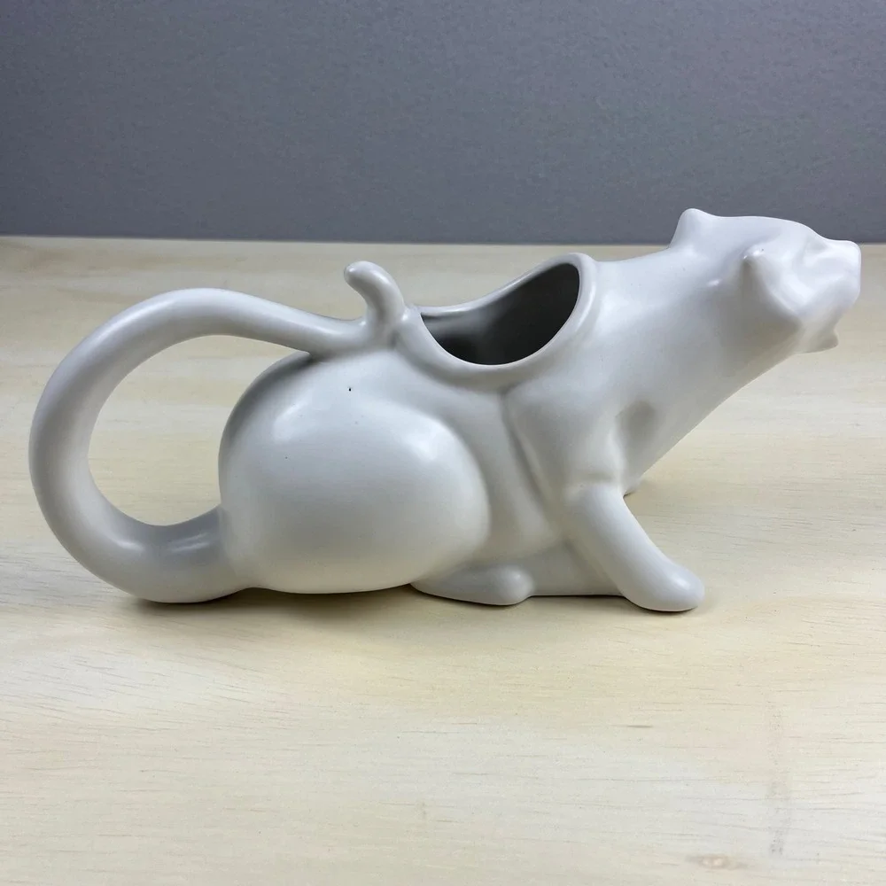 Puking Kitty Gravy Boat White Ceramic Novelty Cat Sauce Pitcher Humor Gift